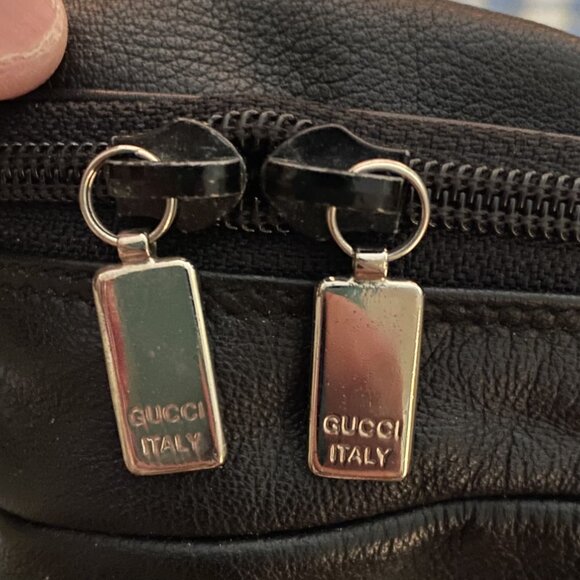 Gucci Genuine Leather HOBO Shoulder Bag - Picture 4 of 10